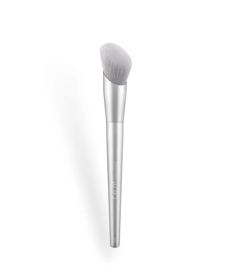 blush brush