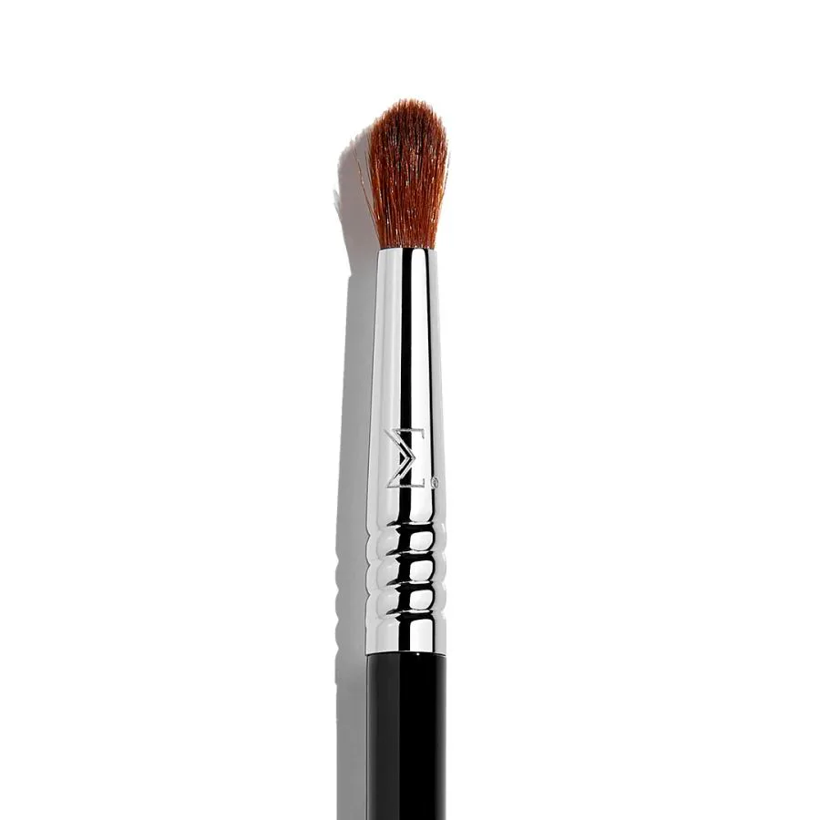 Sigma Beauty E42 Precision firm Blender