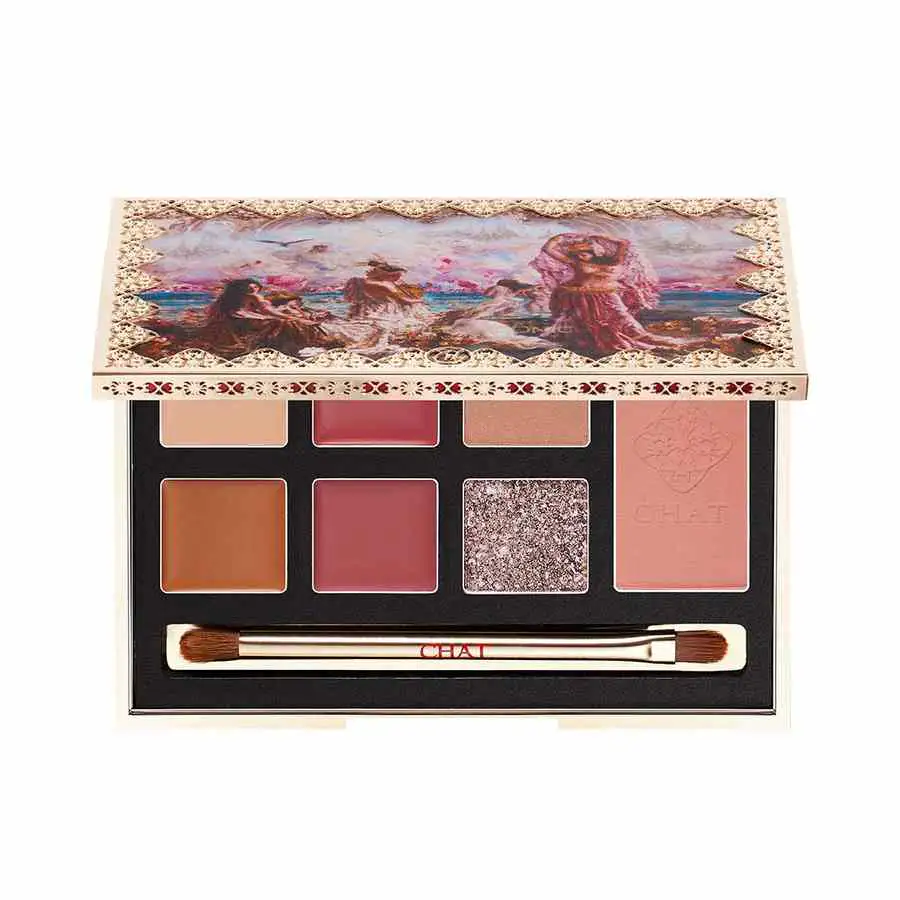 Chat The Queen Iconic Palette ฉัตรพาเลทแต่งหน้า เดอะ ควีน ไอคอนิค